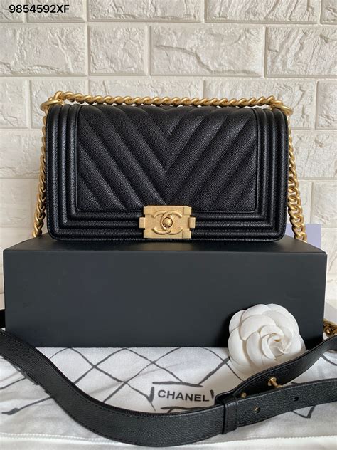 chanel boy flap bag gold|Chanel le boy bag yupoo.